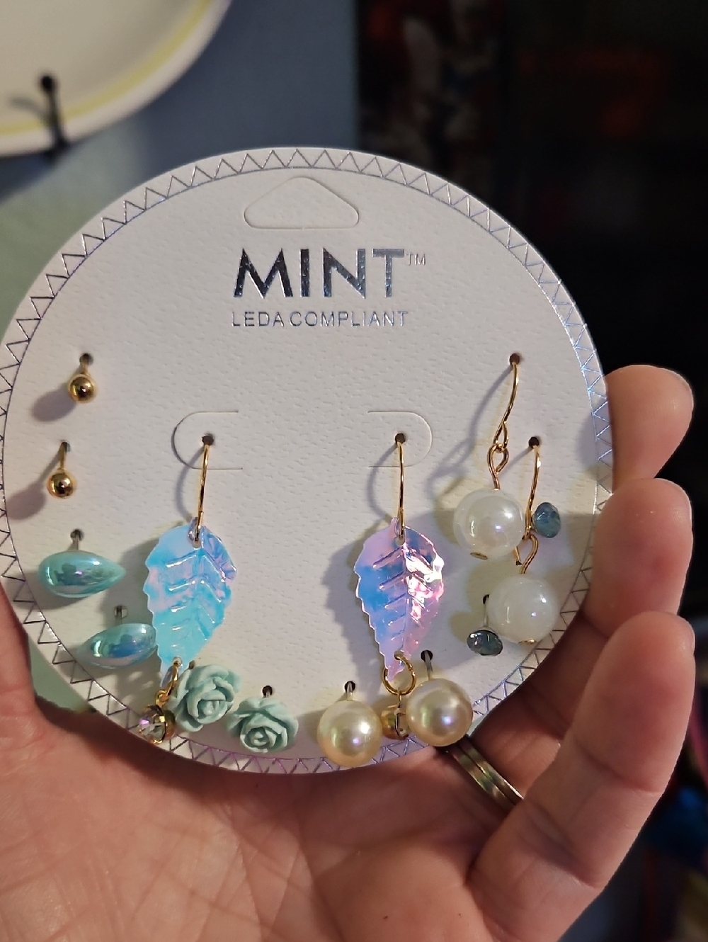 MINT Iridescent Blue-Pink Leaf & Pearl Earring Set 7 Pairs